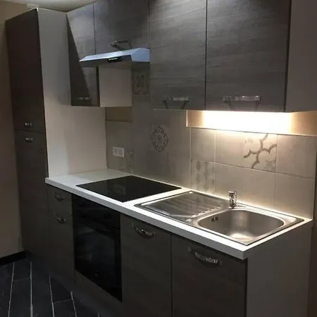 Apartman Vieil F2 Duplex Antibes